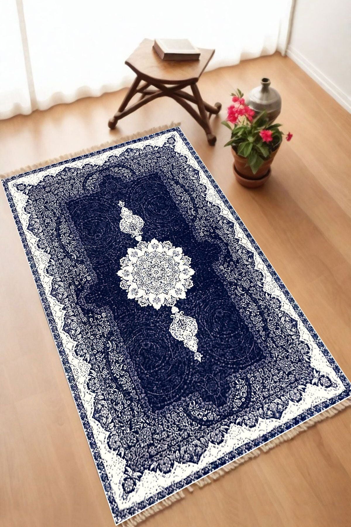 Dekoratif Dijital Baskılı Siyah Kaymaz Taban Seccade Namazlık 70 x 110